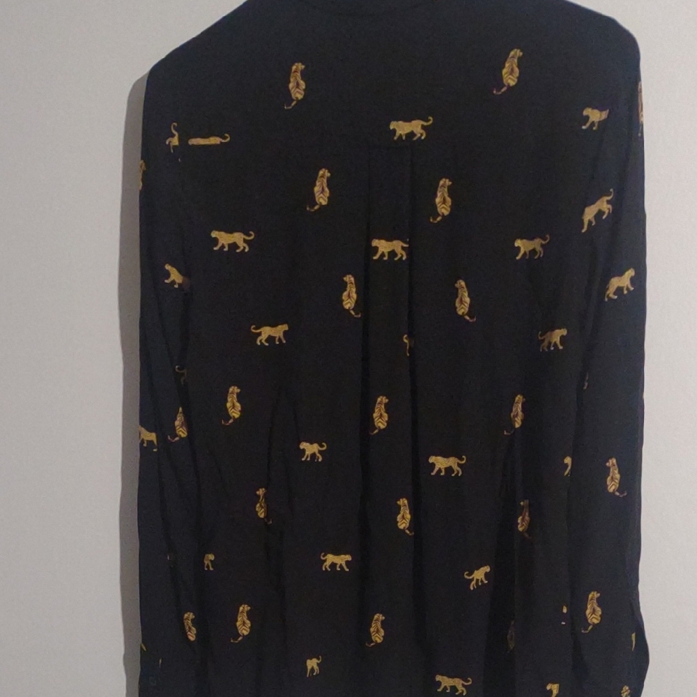 Rails Black Top with Gold Tiger Print - Picture 4 of 5